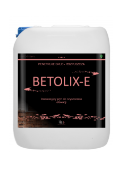 Płyn do czyszczenia elewacji